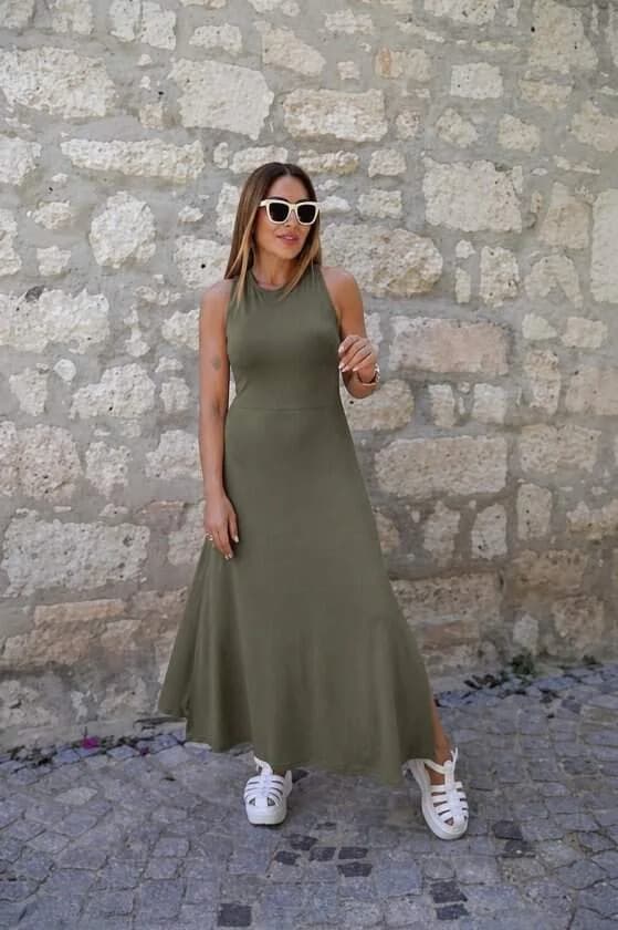 Kadın Arkadan çapraz Detay Yuvarlak Yaka Maksi Viskon Elbise