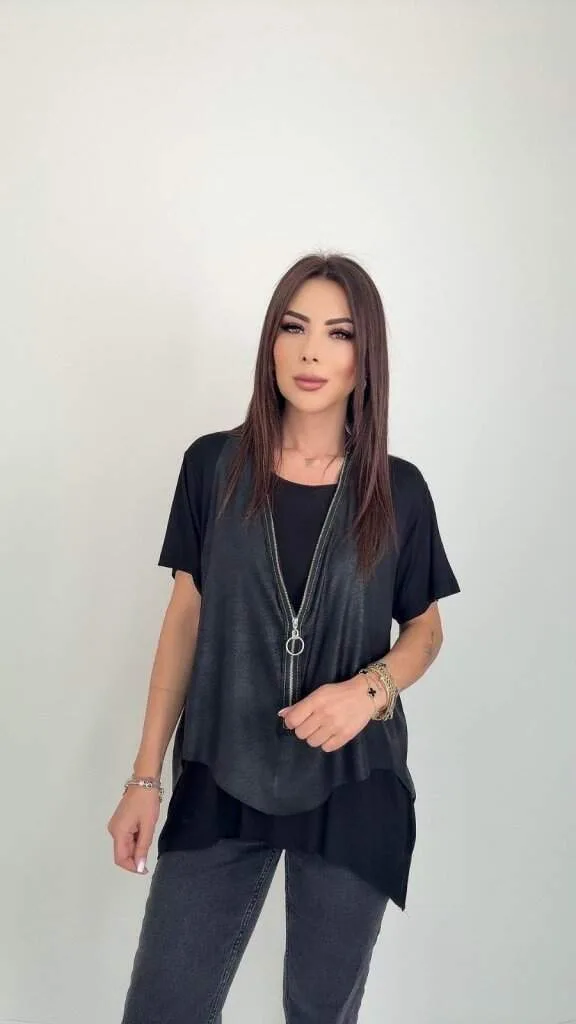 Kadın Kısa Kollu Yuvarlak Yaka Viskon Bluz + Kolsuz Fermuarlı çatlak Deri Yelek