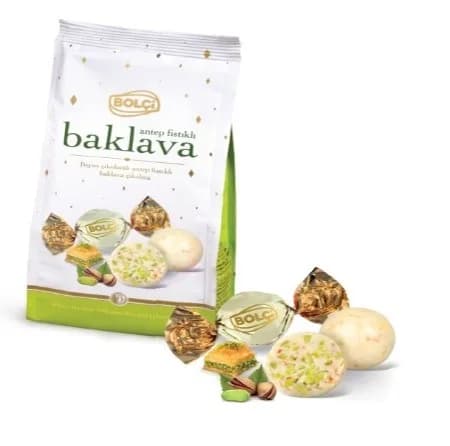 BAKLAVA, BEYAZ ÇİKOLATA PARÇACIKLI 120 g