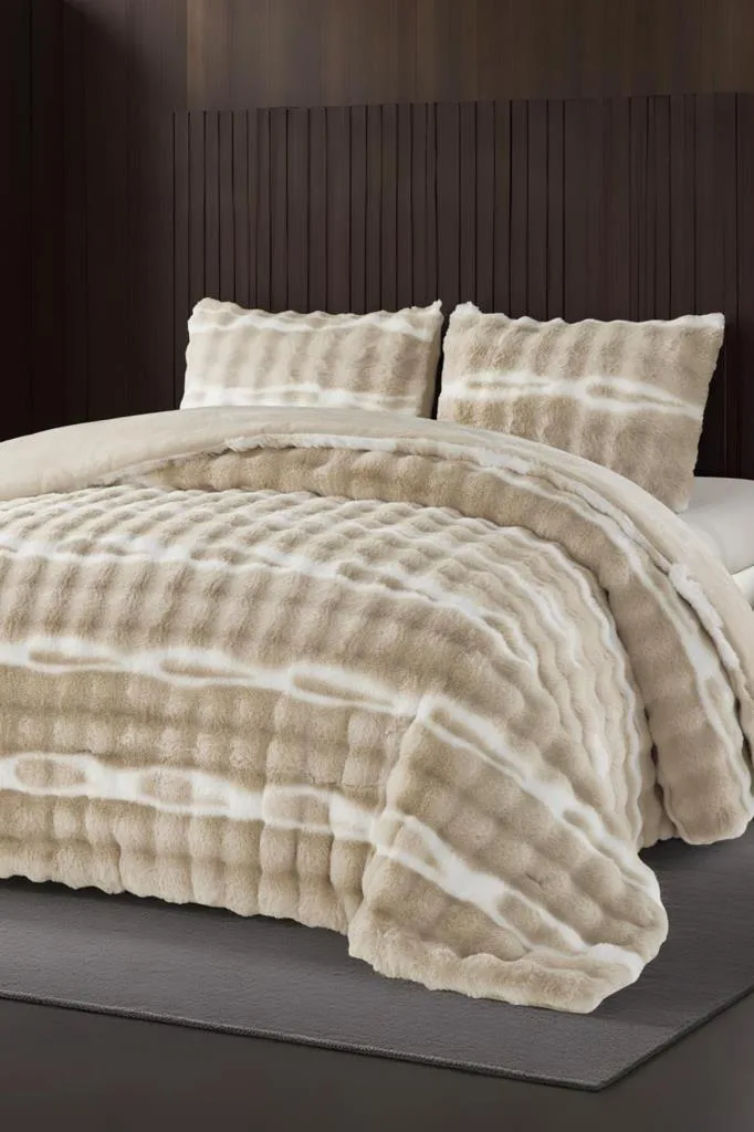 Su Yolu Tavşan Tüyü Çift Kişilik Yatak Örtüsü 220x240 Cm