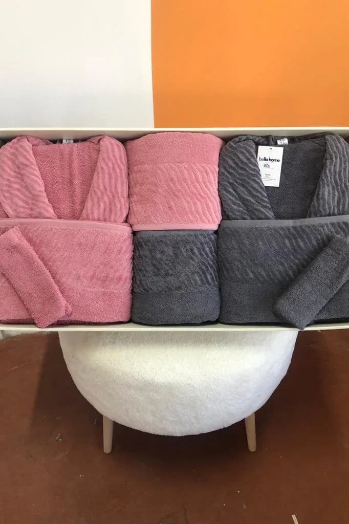 Zebra 8 Parça Aile Bornoz Takımı