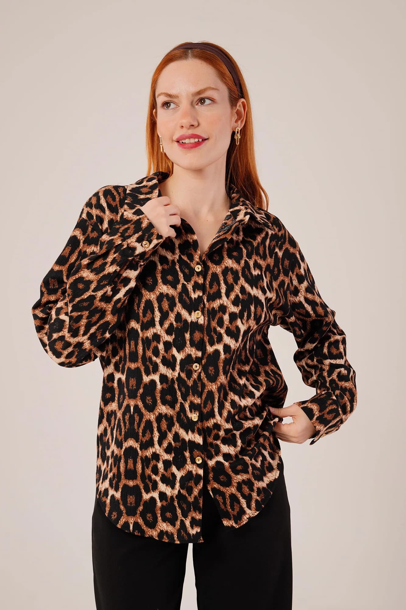 Leopar Desen Rahat Kalıp Toptan Gömlek - Leopar