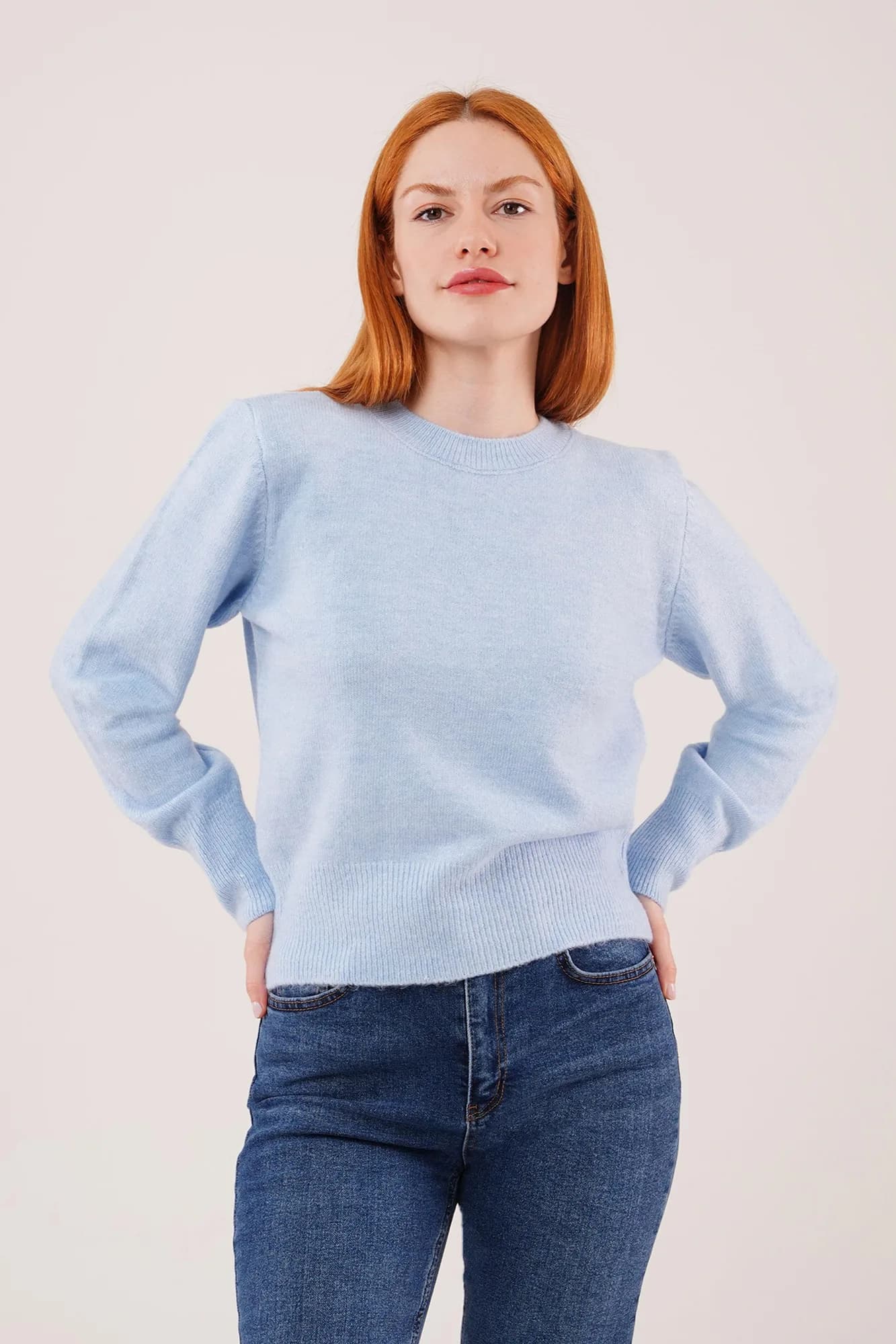Bisiklet Yaka Düz Model Toptan Bebe Mavisi Kazak - Bebe Mavi