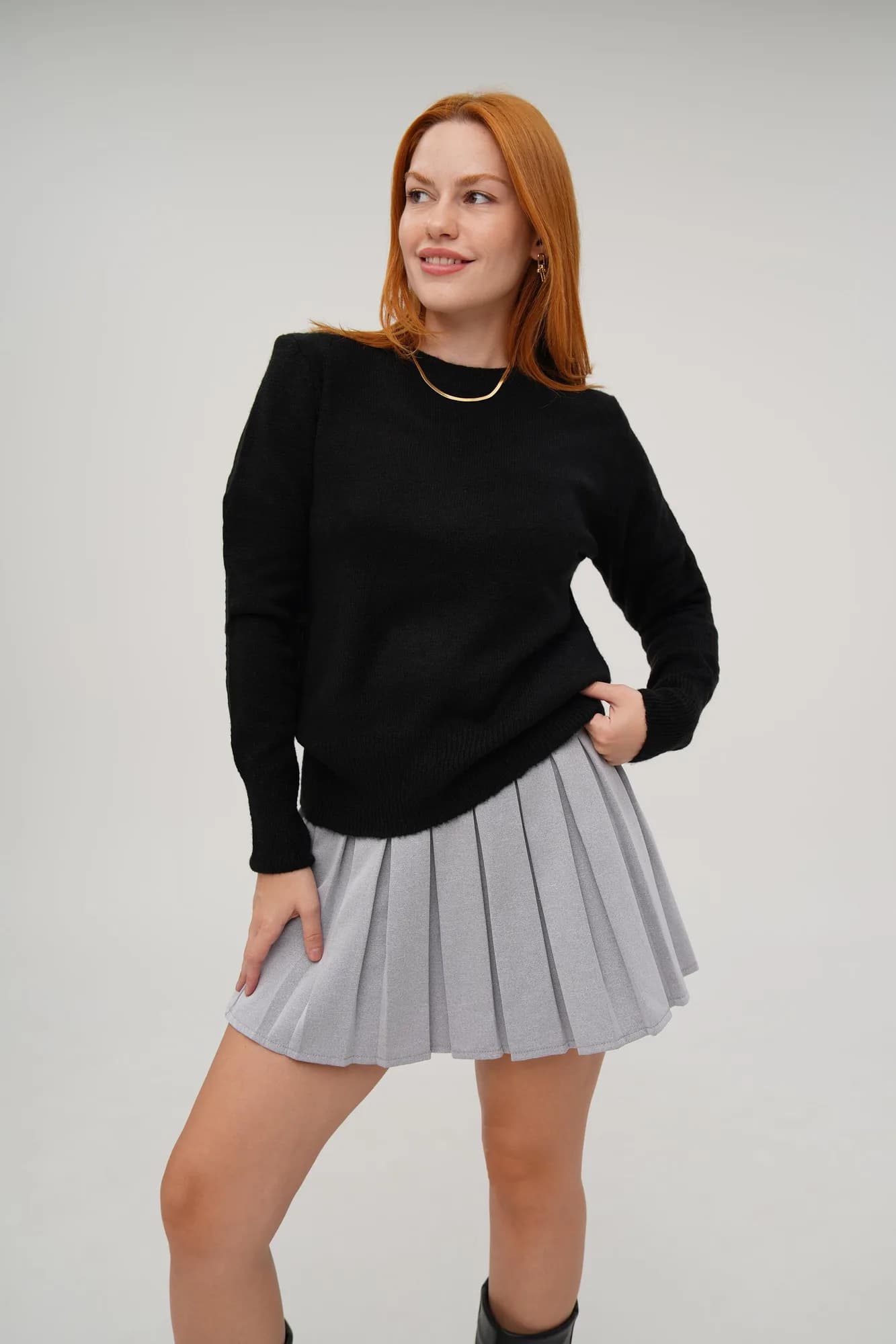 Bisiklet Yaka Düz Model Toptan Siyah Kazak - Siyah