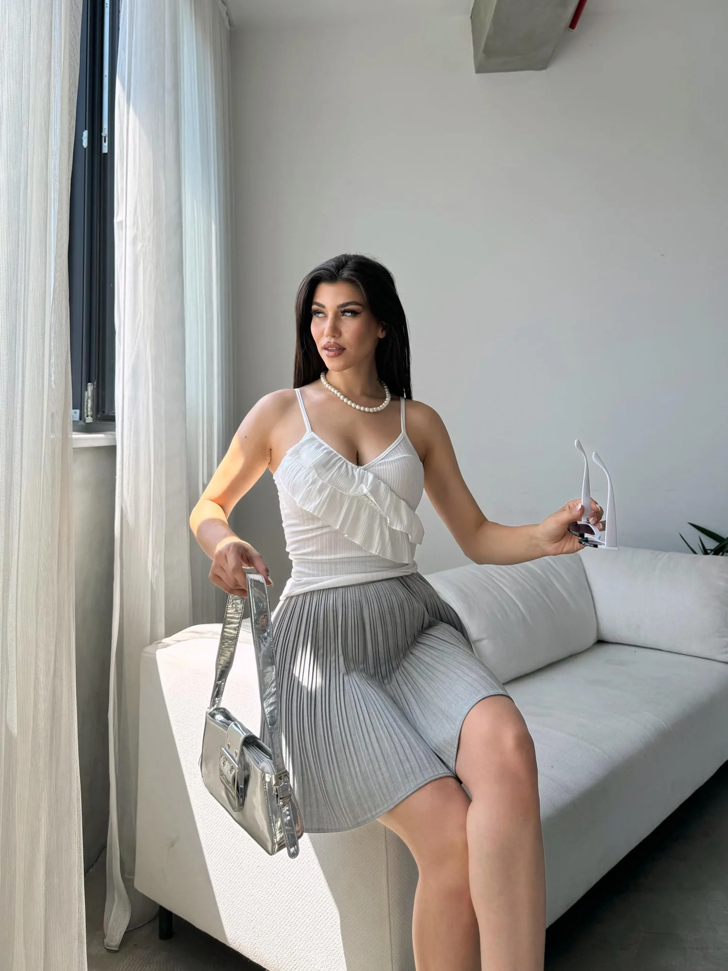 İp Askılı Volan Detaylı Bluz - BEYAZ