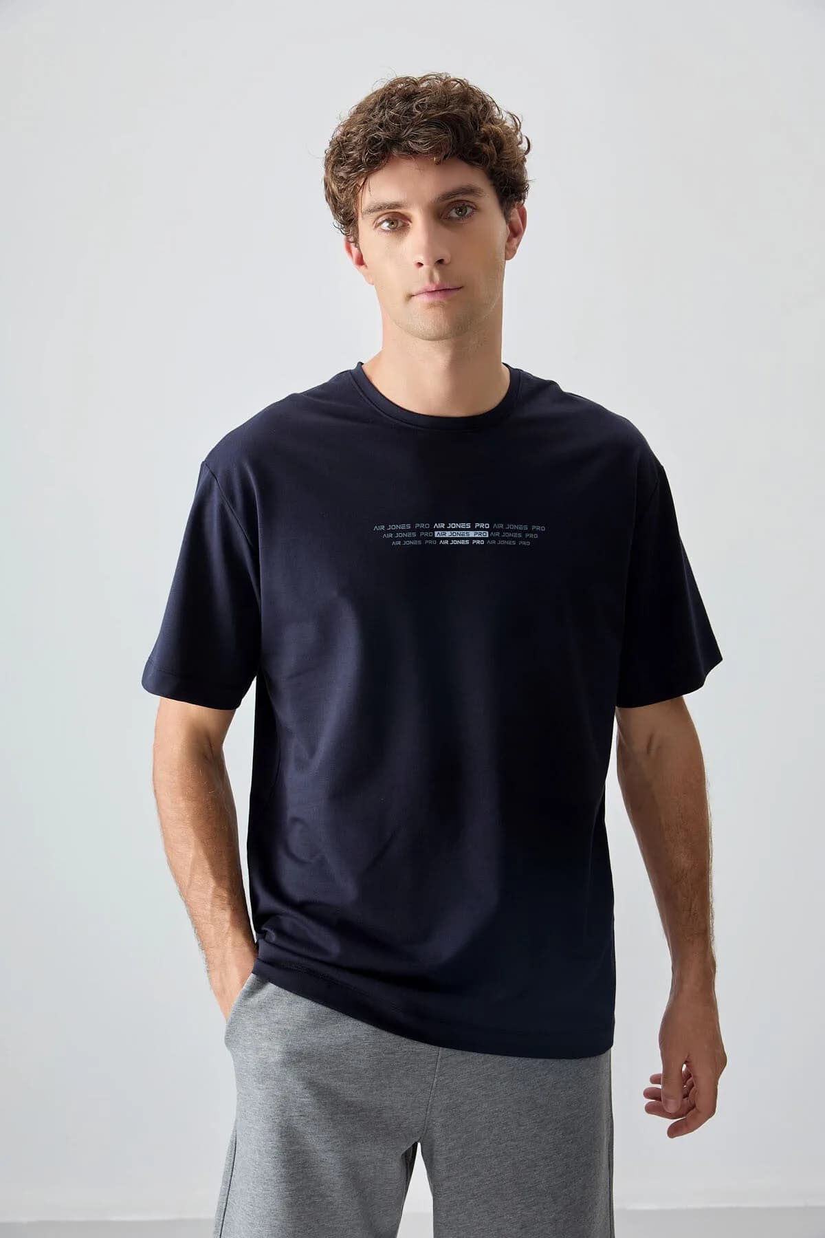 Lacivert Pamuklu Kalın Yumuşak Dokulu Oversize Fit Baskılı Erkek T-Shirt - 88374 - Lacivert