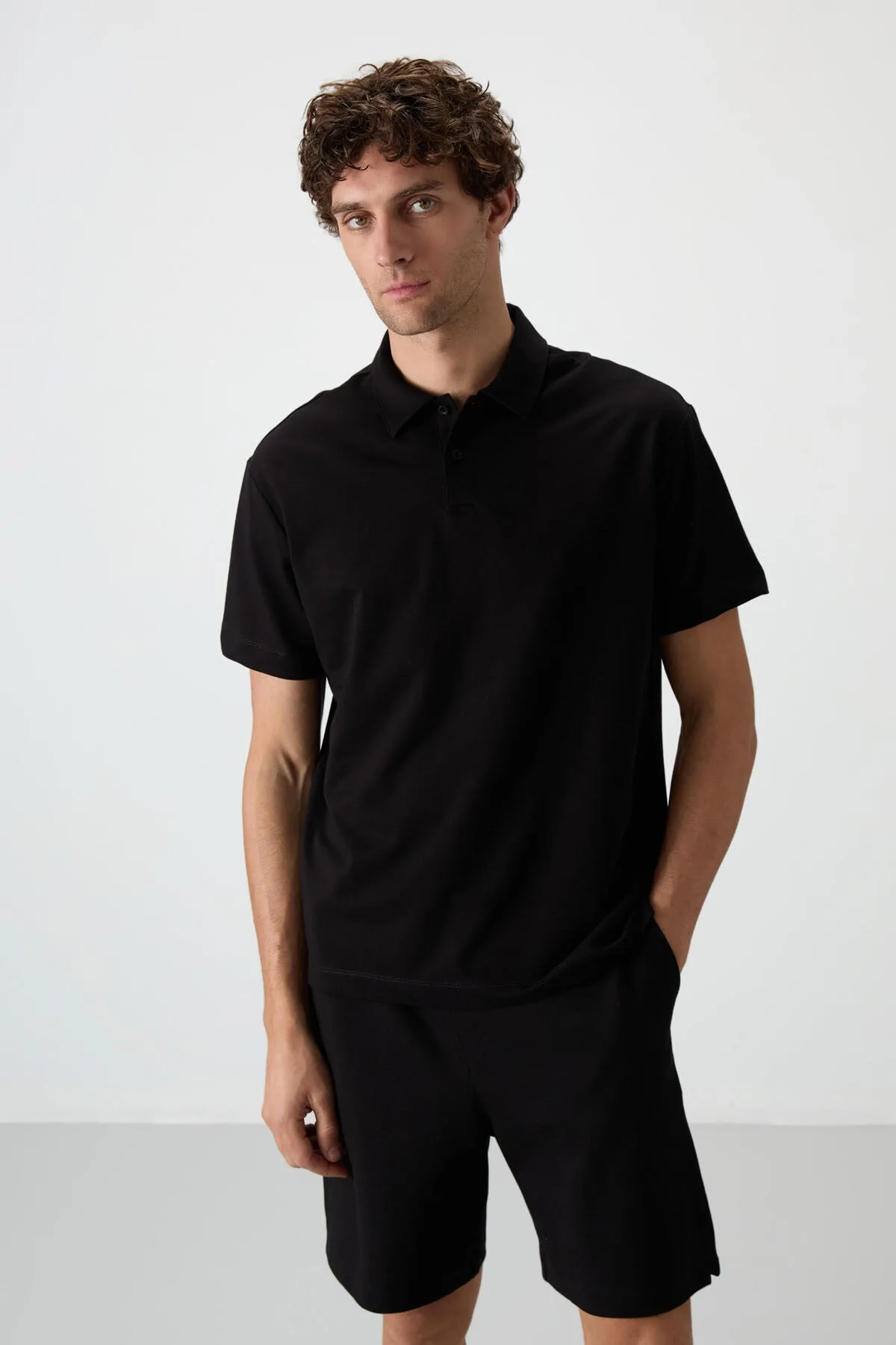 Siyah Pamuklu Kalın Yumuşak Dokulu Polo Yaka Oversize Fit Basic Erkek T- Shirt - 88381 - Siyah
