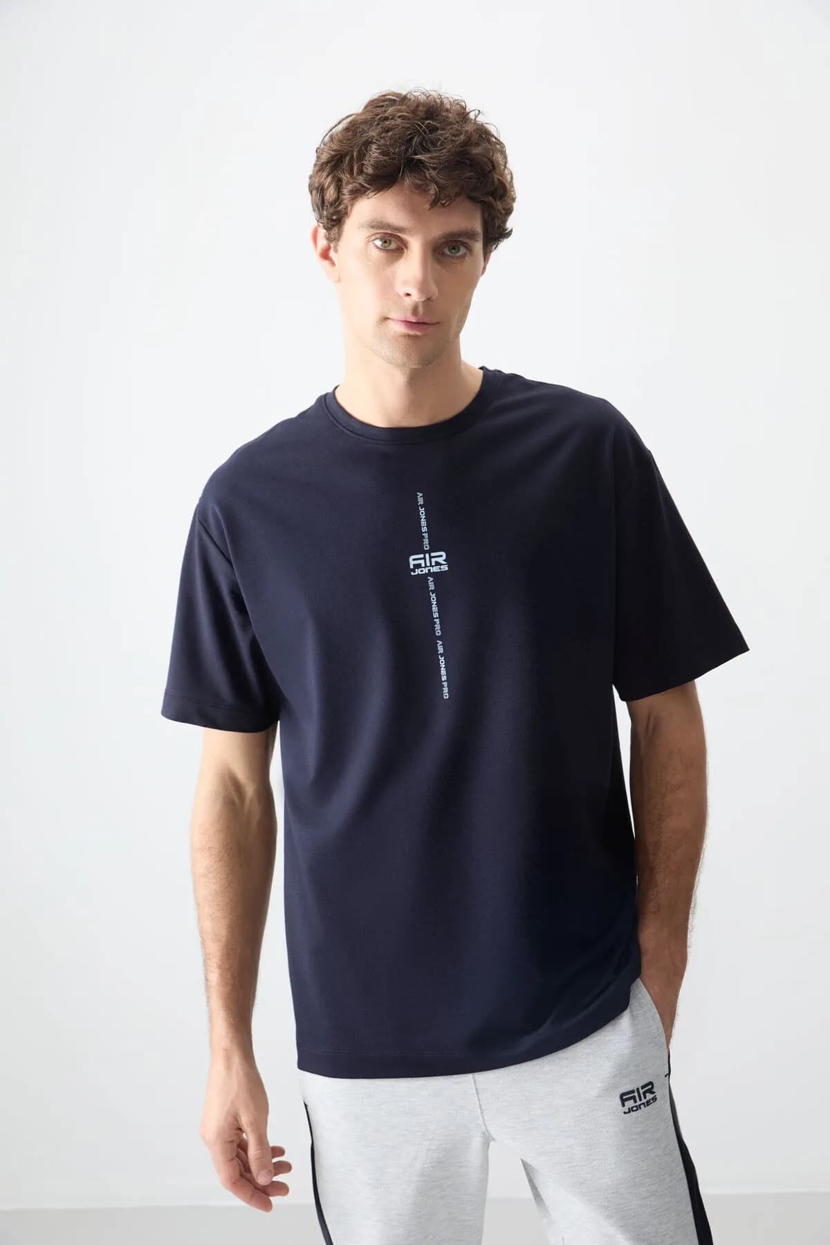 Lacivert Pamuklu Kalın Yumuşak Dokulu Oversize Fit Baskılı Erkek T-Shirt - 88373 - Lacivert