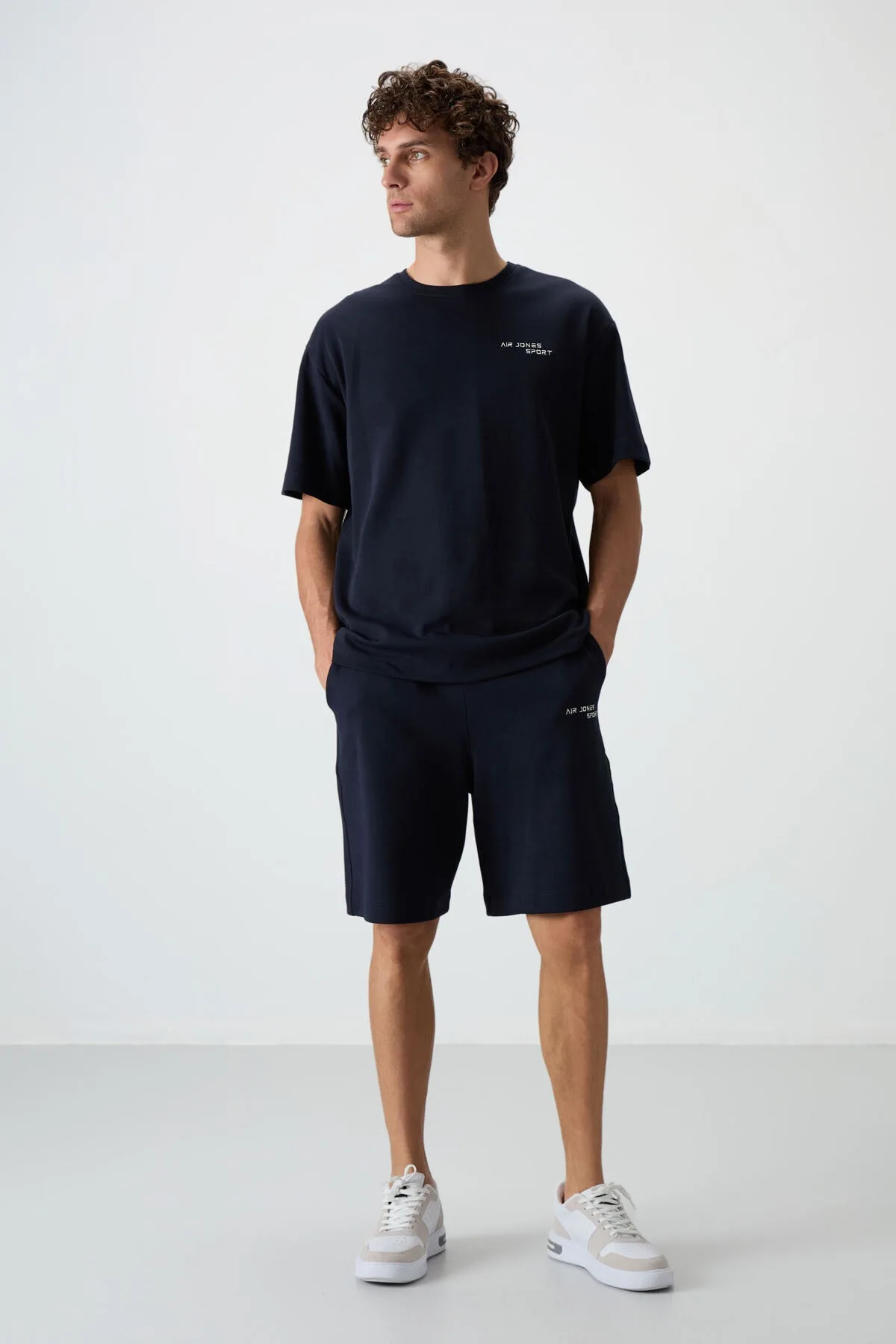 Lacivert Pamuklu Kalın Yumuşak Dokulu Oversize Fit Nakışlı Erkek Şort Takım - 85250 - Laci/laci
