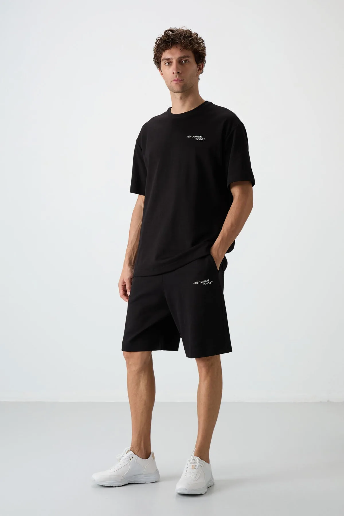 Siyah Pamuklu Kalın Yumuşak Dokulu Oversize Fit Nakışlı Erkek Şort Takım - 85250 - Siyah/siyah