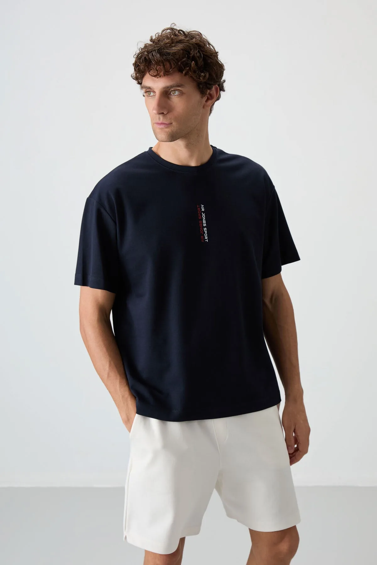 Lacivert Pamuklu Kalın Yüzeyi Dokulu Oversize Fit Baskılı Erkek T-Shirt - 88368 - Lacivert
