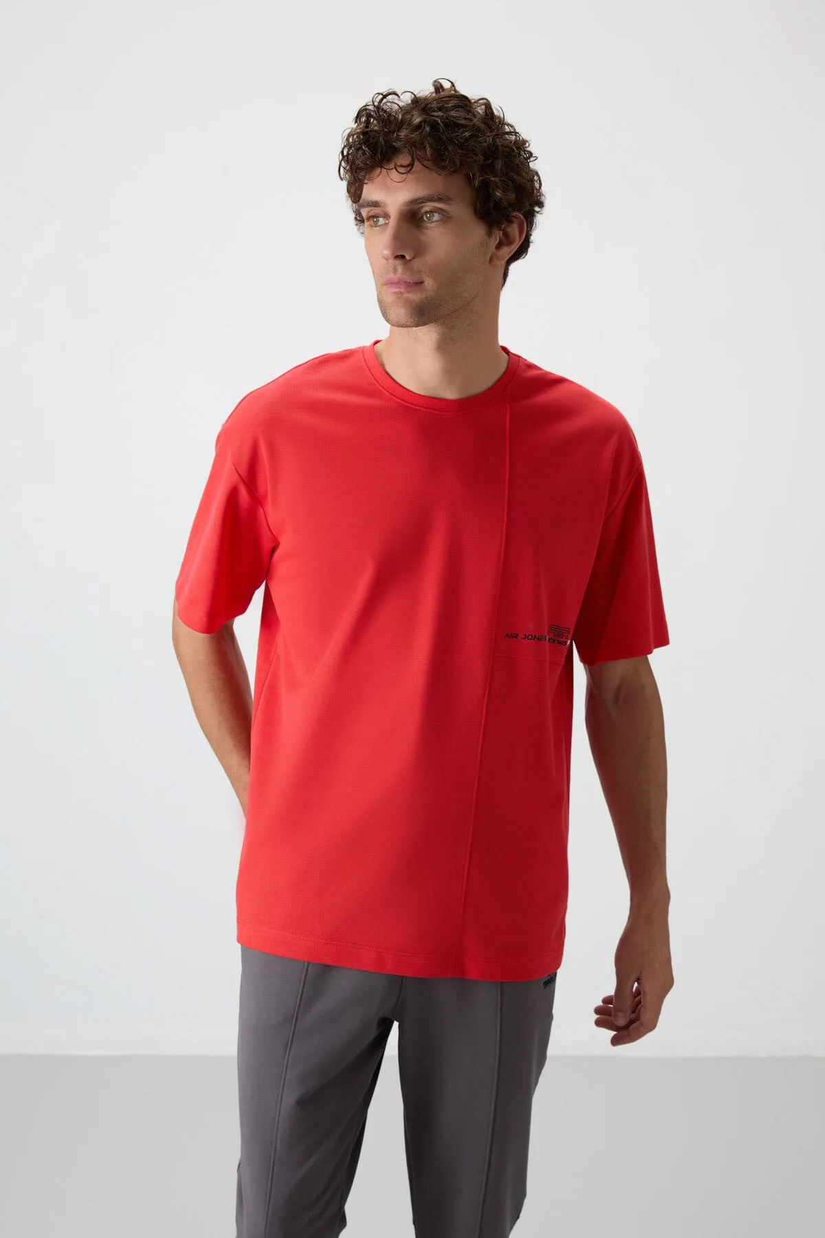 Fiesta Pamuklu Kalın Yüzeyi Dokulu Oversize Fit Baskılı Erkek T-Shirt - 88370 - Fiesta