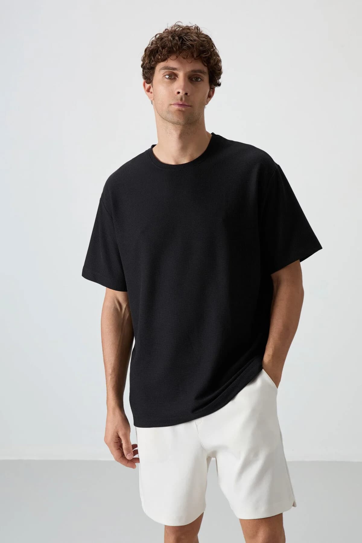 Siyah Waffle İnterlok Yüzeyi Dokulu Oversize Fit Basic Erkek T-Shirt - 88379 - Siyah