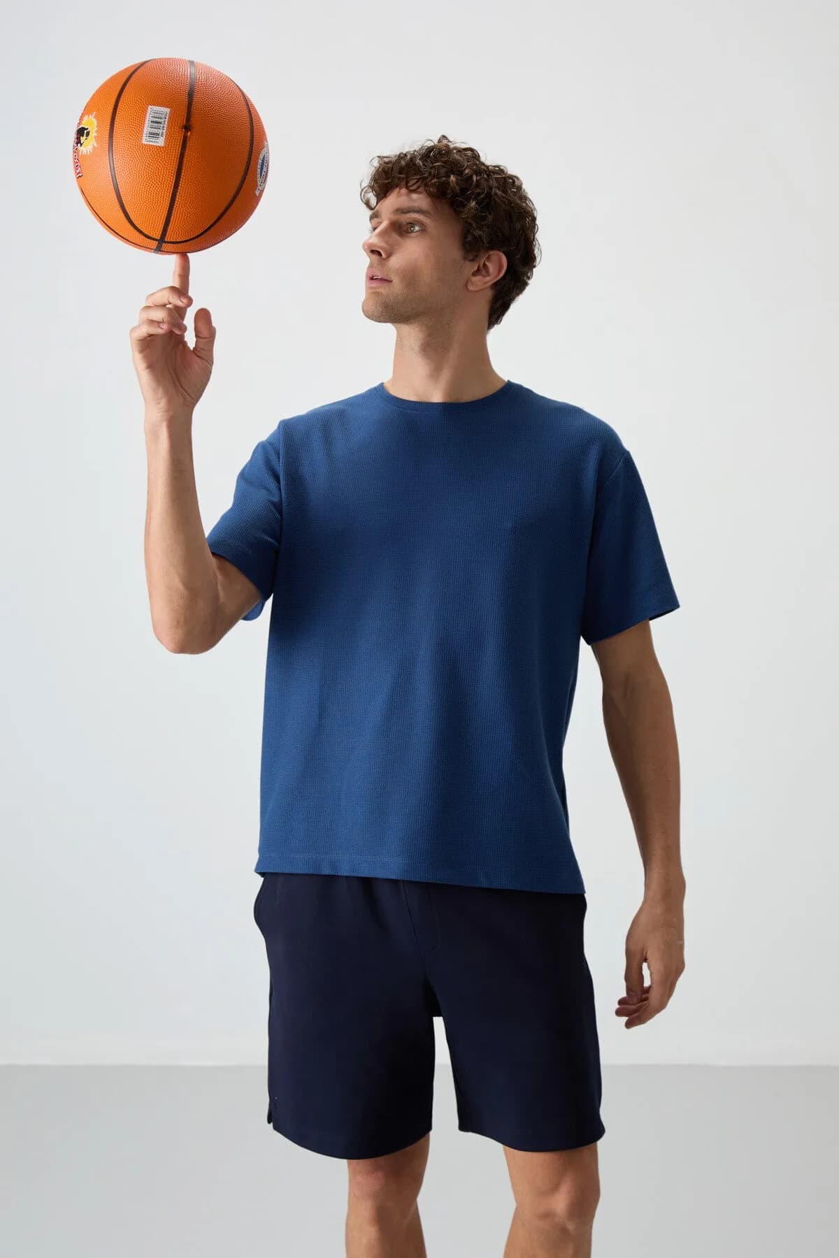 Parlament Waffle İnterlok Yüzeyi Dokulu Oversize Fit Basic Erkek T-Shirt - 88379 - Parlament