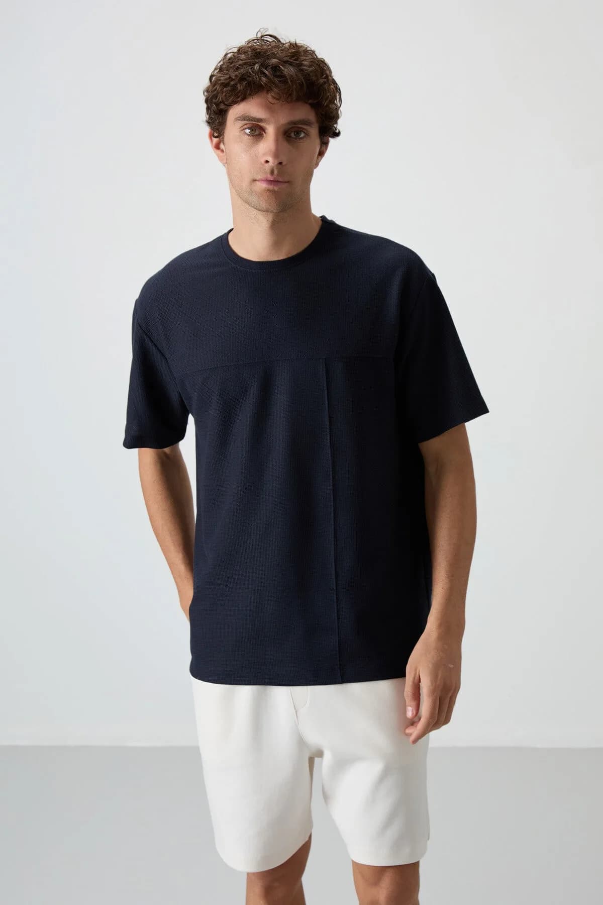 Lacivert Waffle İnterlok Yüzeyi Dokulu Oversize Fit Basic Erkek T-Shirt - 88380 - Lacivert