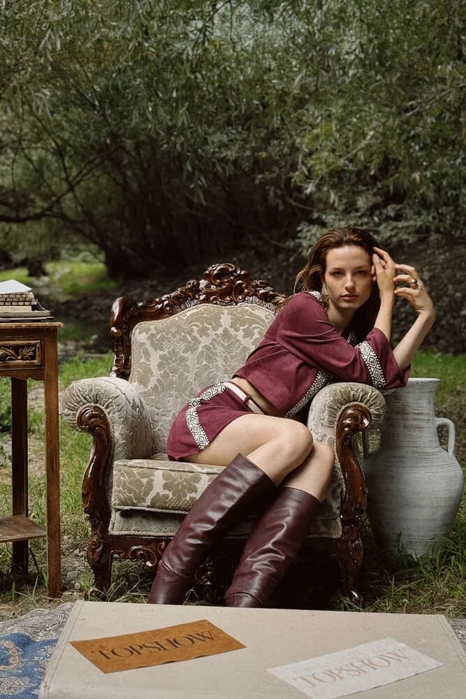 Topshow Toptan Bordo Mini Etek – Zarif ve Trend Tasarım - BORDO