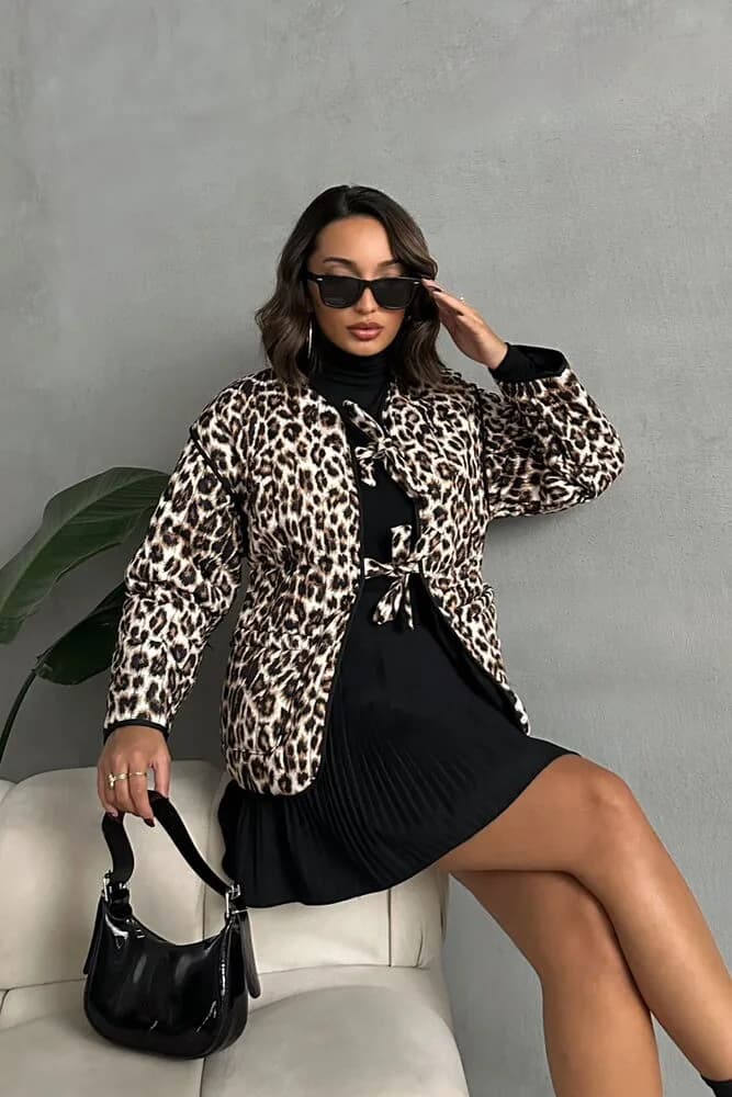Kapitone Önden Bağlamalı Toptan Ceket - LEOPAR