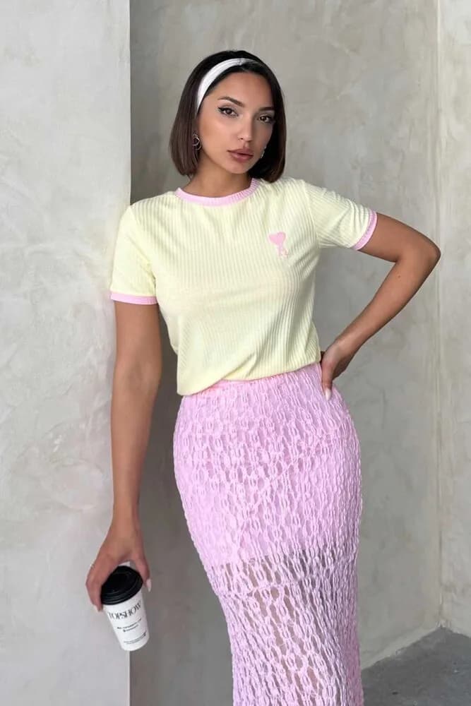 Nakışlı Tişort - SARI PEMBE