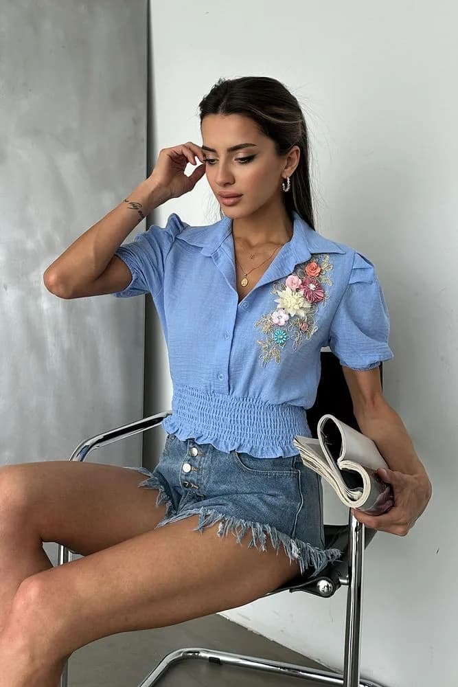 Topshow Mavi Göğsü Çiçekli Keten Toptan Gömlek - MAVİ