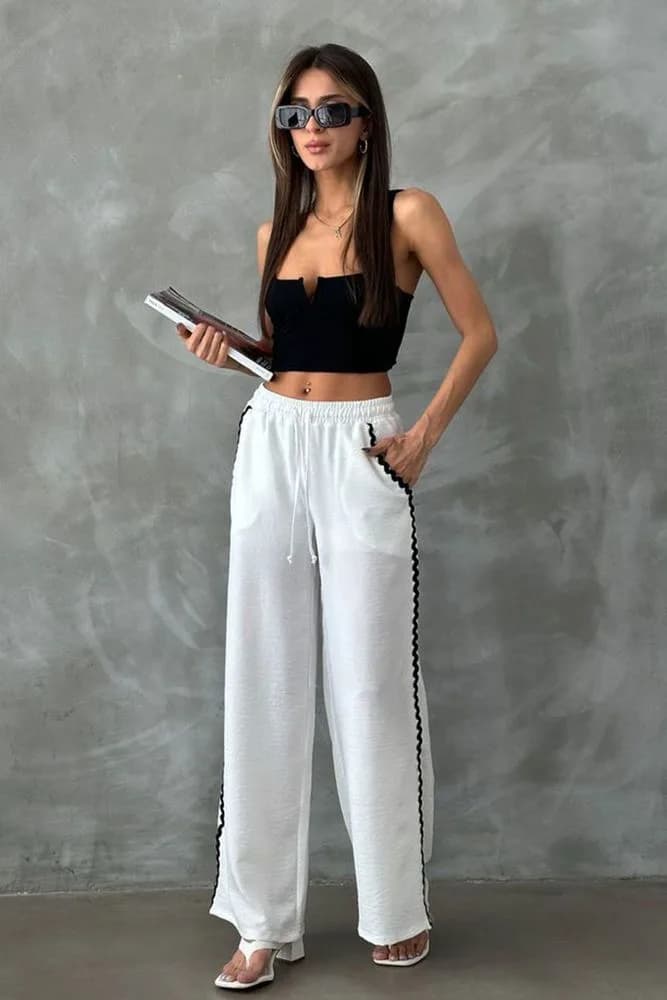 Topshow Krem Sutaşı Detaylı Toptan Pantolon - KREM