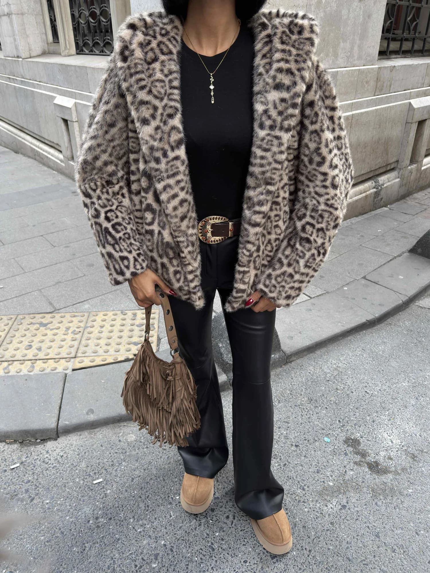 3098 KAPŞONLU LEOPAR KÜRK - CREAM - KREM