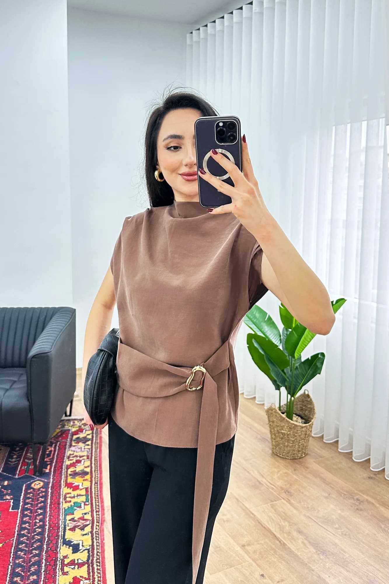 Gold Toka Detay Dökümlü Şık Camel Toptan Bluz - Camel