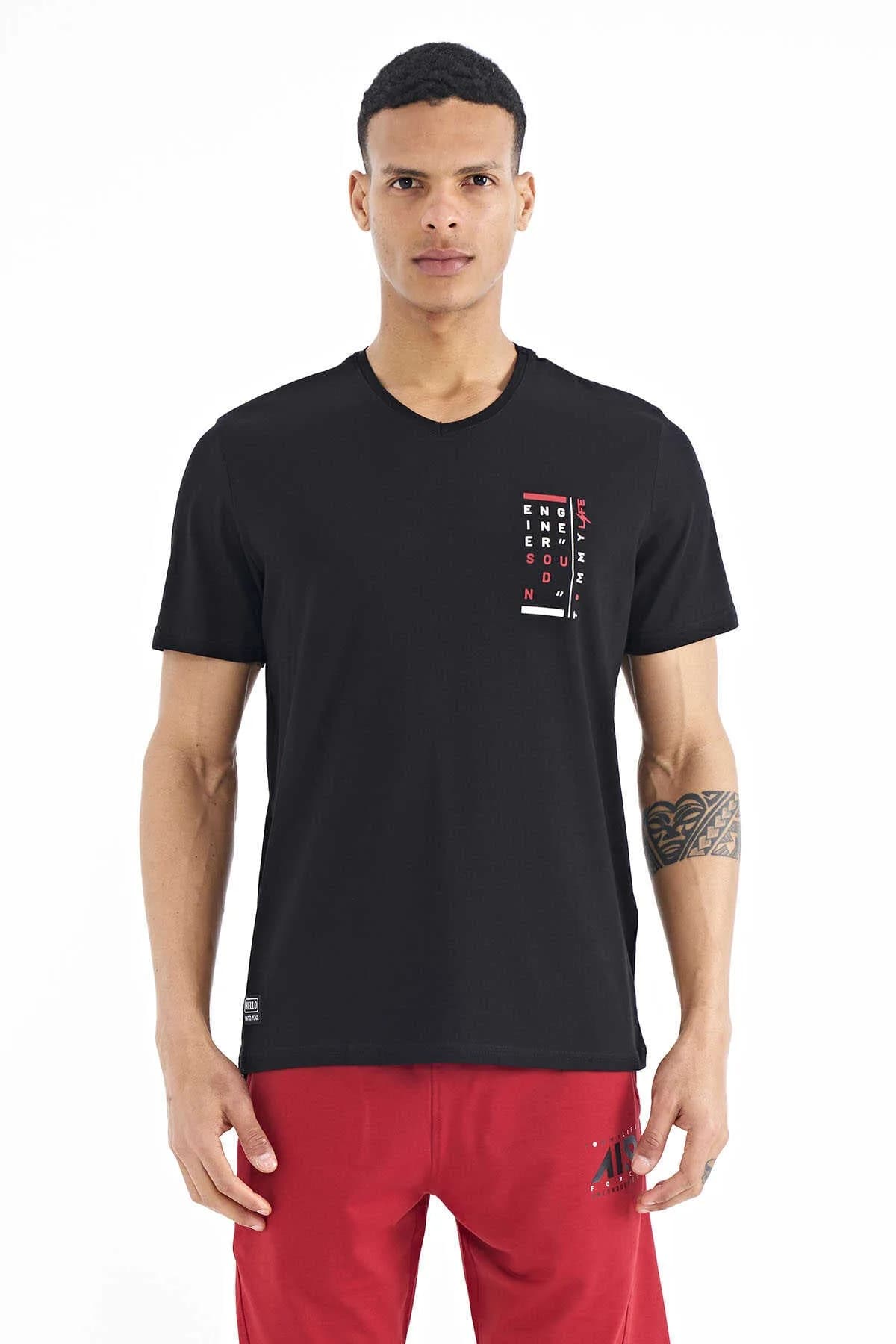 Tommylife Toptan Siyah Baskı Detaylı V Yaka Standart Kalıp Erkek T-Shirt - 88186 - SİYAH