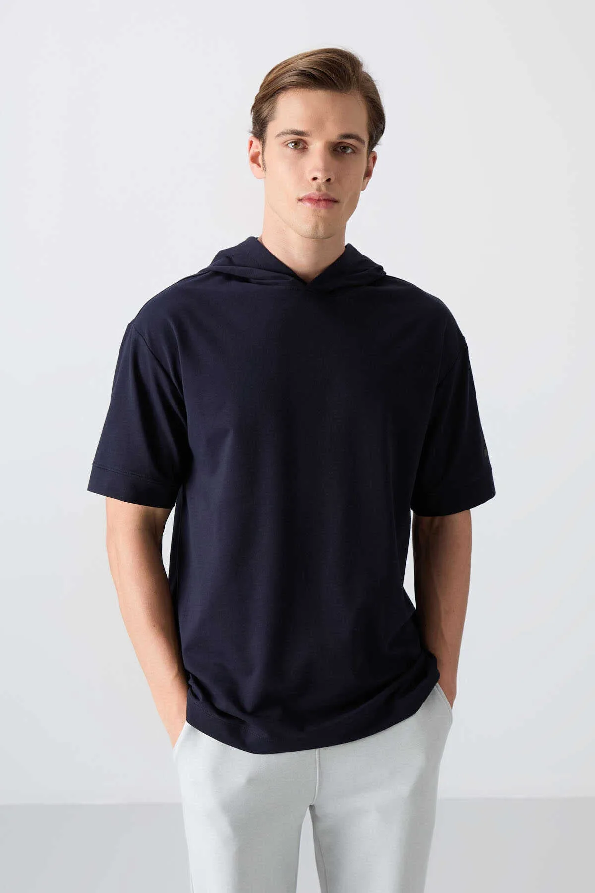 Tommylife Toptan Kapüşonlu Oversize Basic Erkek T-Shirt 88352 Lacivert - LACİVERT