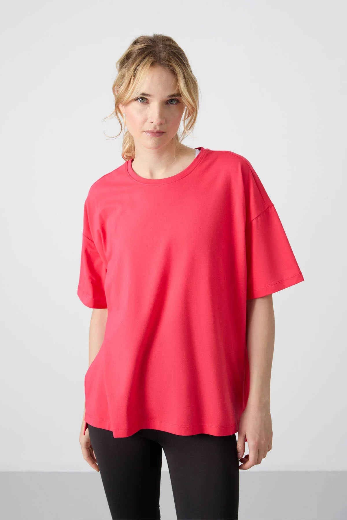 Tommylife Toptan O Yaka Oversize Basic Kadın T-Shirt 97285 Siyah - SİYAH