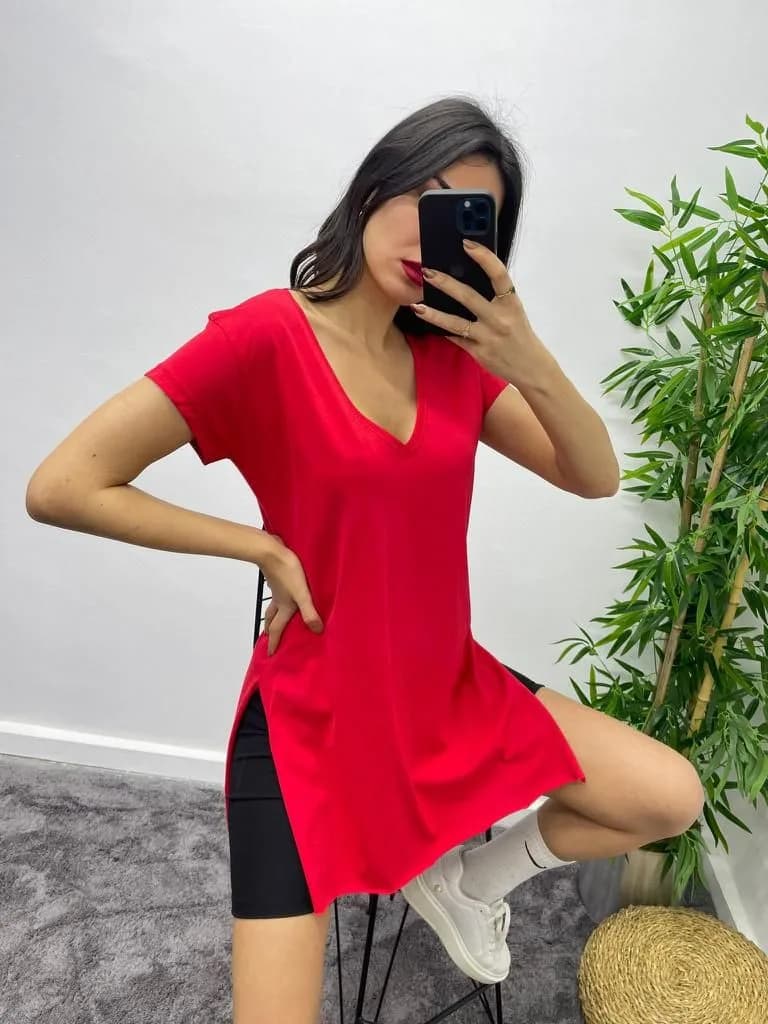 Yırtmaçlı Uzun T-Shirt - Kırmızı