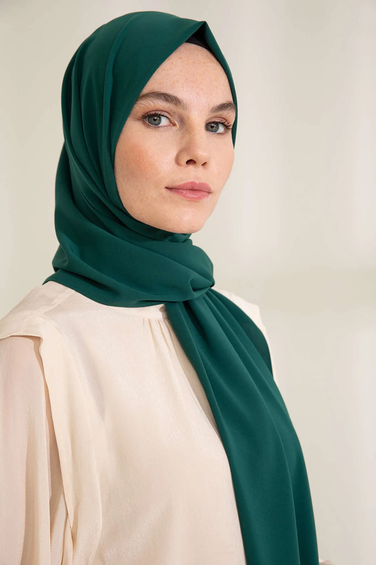 Medine İpeği Şal - Çam Yeşili - Çam Yeşili