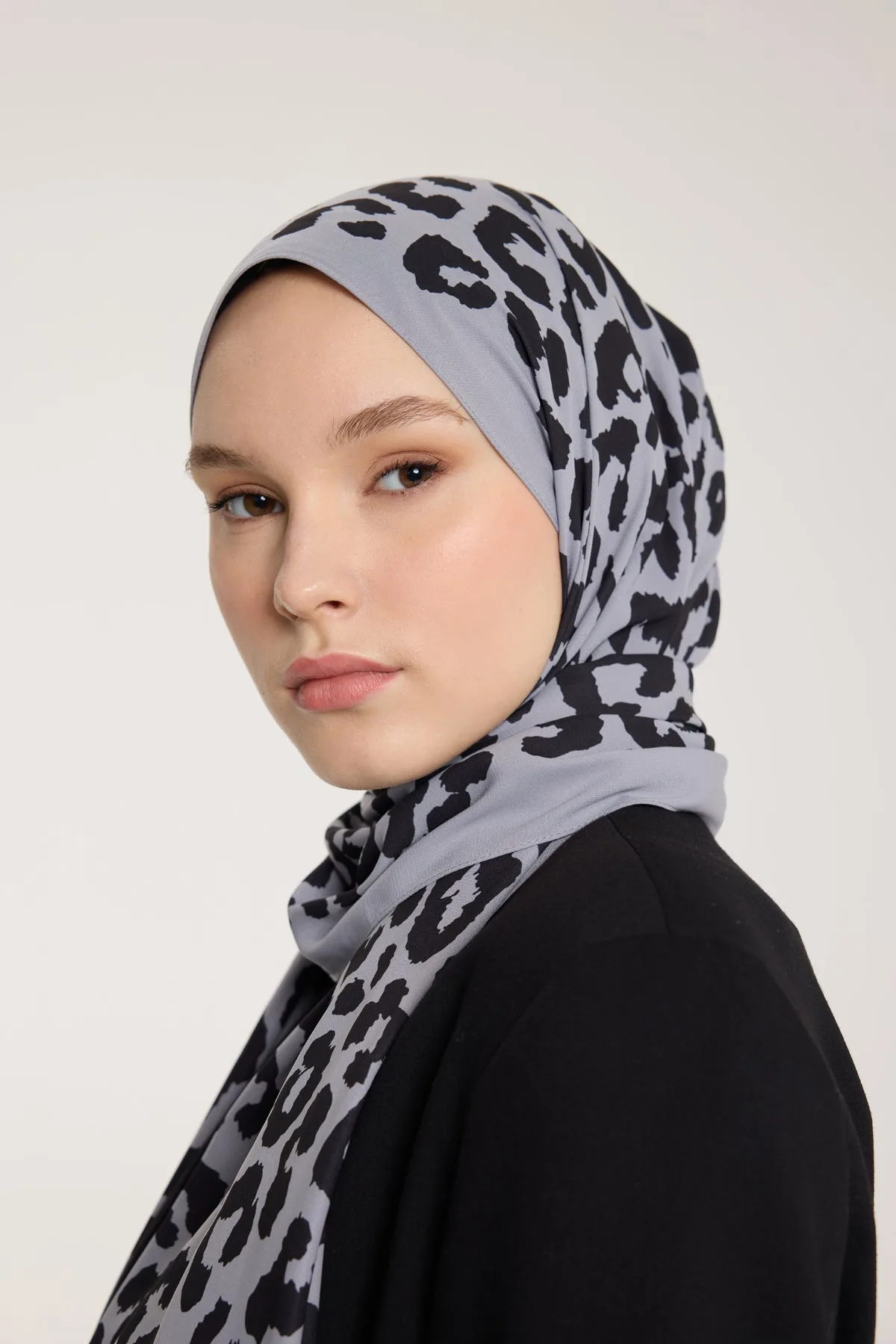 Pure Tone Şal - Leopar Desen - Gümüş - Siyah - Leopar Desen - Gümüş - Siyah