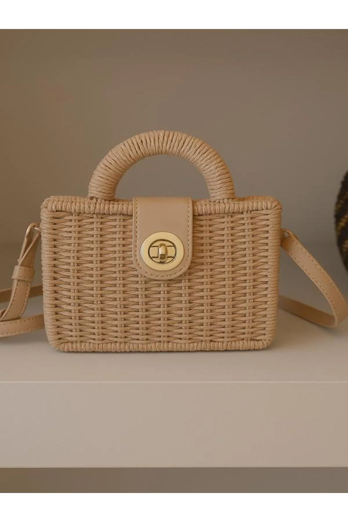 Kadın El Yapımı Kapaklı Hasır Çanta - Camel Rattan Kutulu Model 17x23 Cm CNT1033 - 1089camel