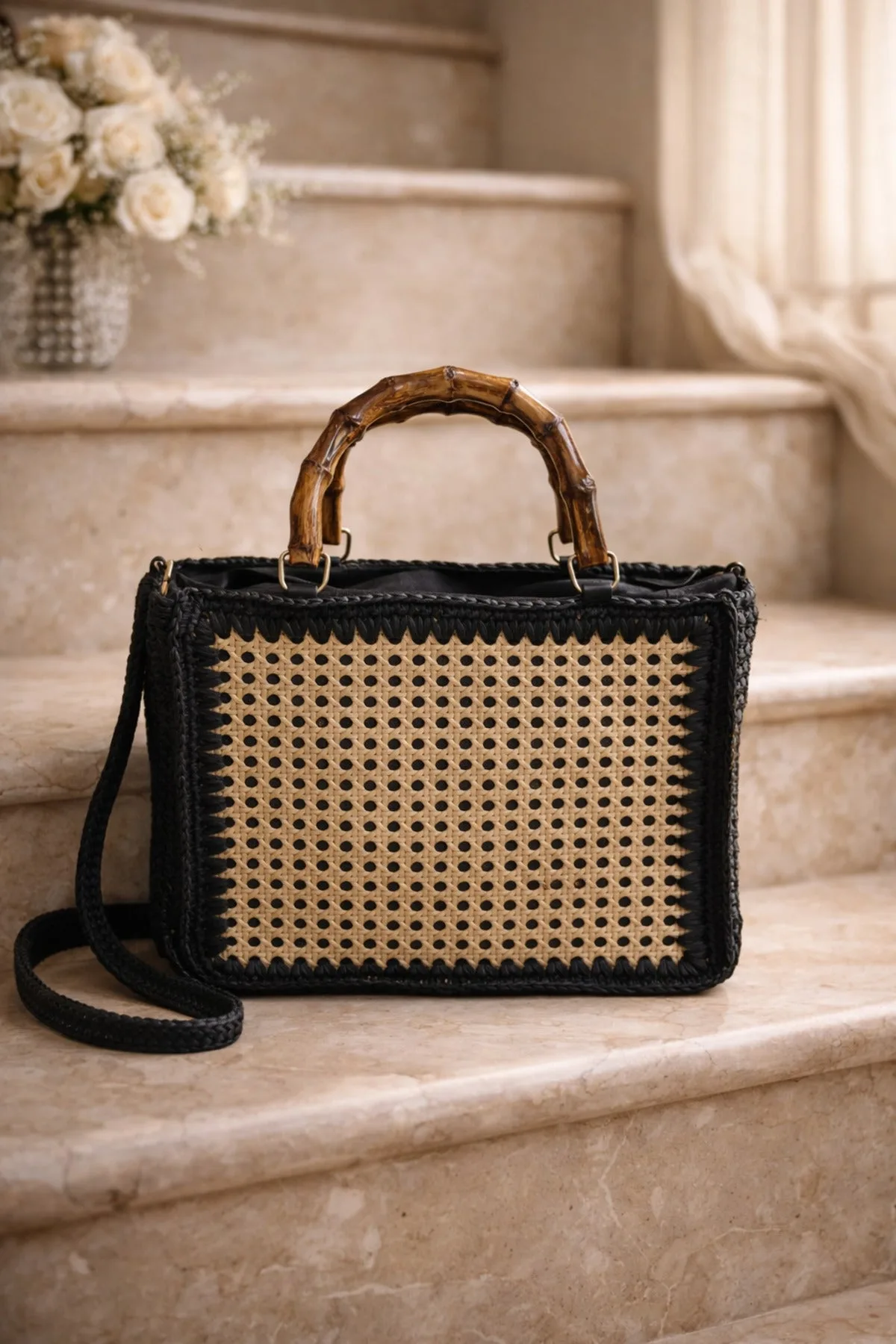 El Yapımı Rattan Örgü Çanta – Bambu Kulplu Doğal Yazlık Model 26x33 Cm CNT1046 - 1065Siyah