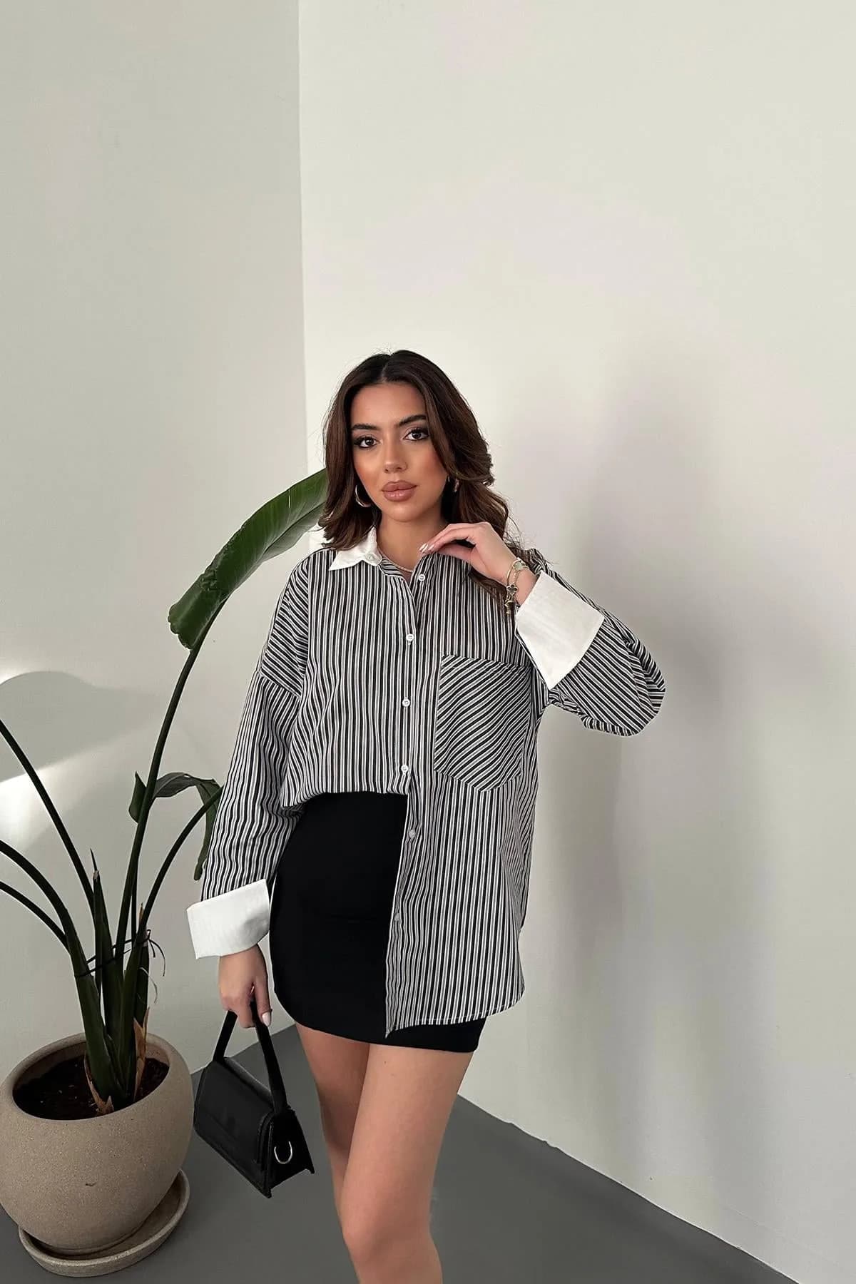 Siyah Çizgili Poplin Uzun Kol Gömlek - Siyah