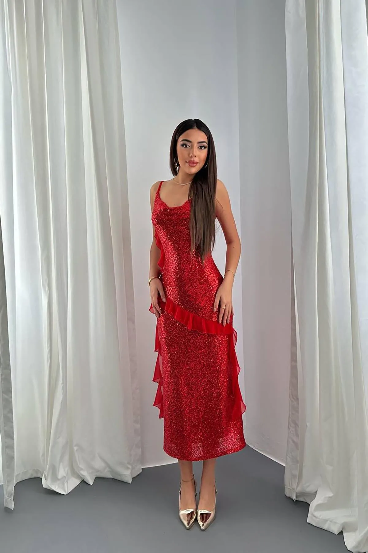 Kırmızı Pul Payetli Şifon Fırfırlı Elbise - Kırmızı