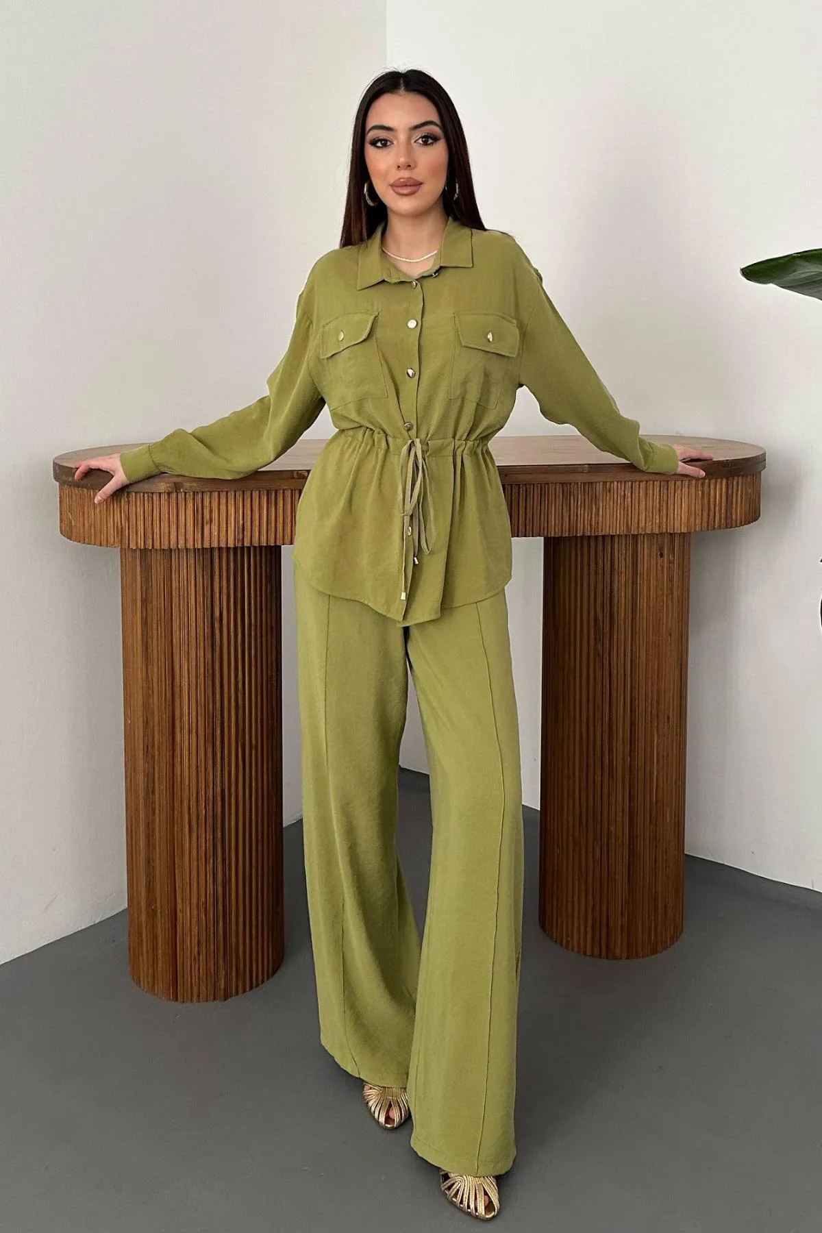 Olive Düğme Detaylı Gömlek Ve Nervürlü Pantolon Takım - Olive