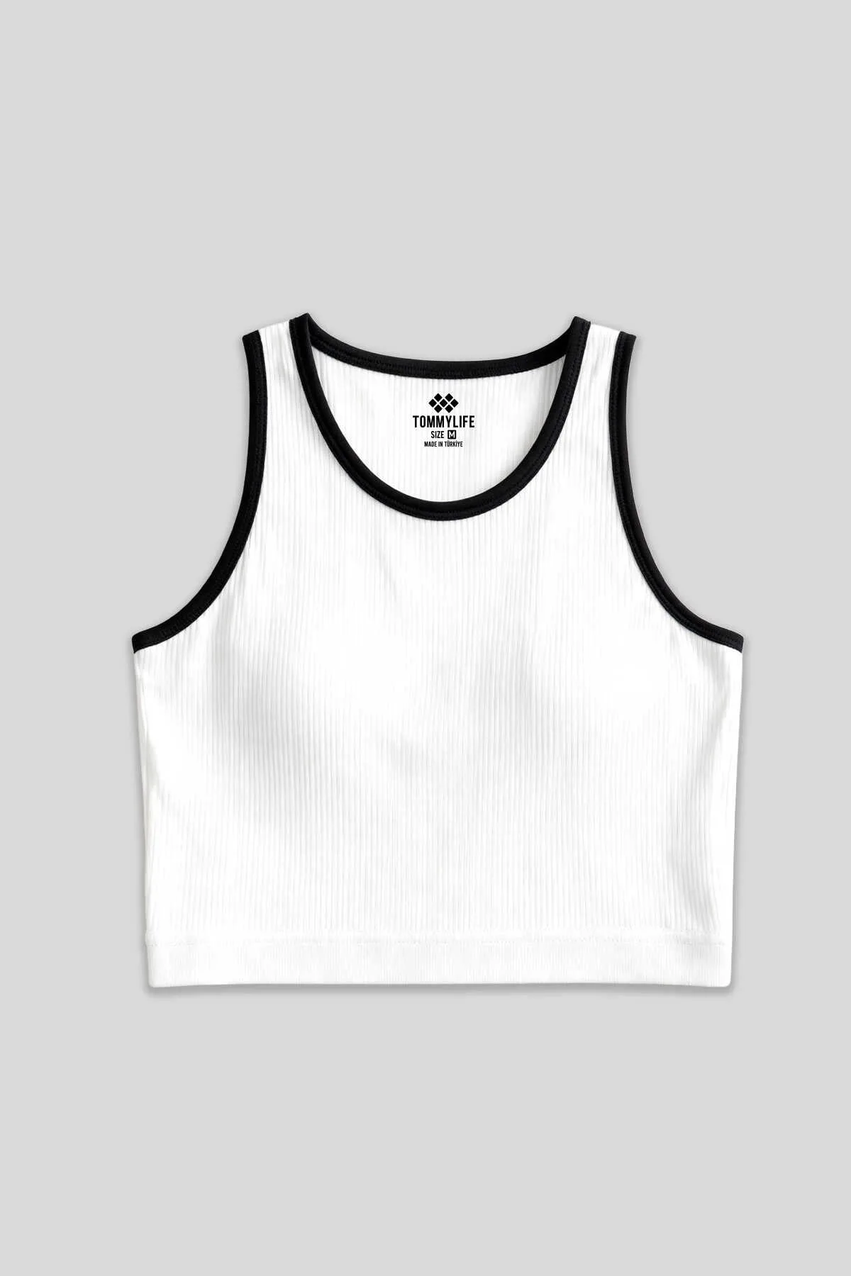 Tommylife Toptan Beyaz Basic Sıfır Kol Dar Kalıp U Yaka Kadın Crop Top Atlet - 97162 - BEYAZ